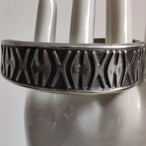 Mid-century modern Eik Tinn Norway Pewter Cuff Bracelet - Picture 8 of 14